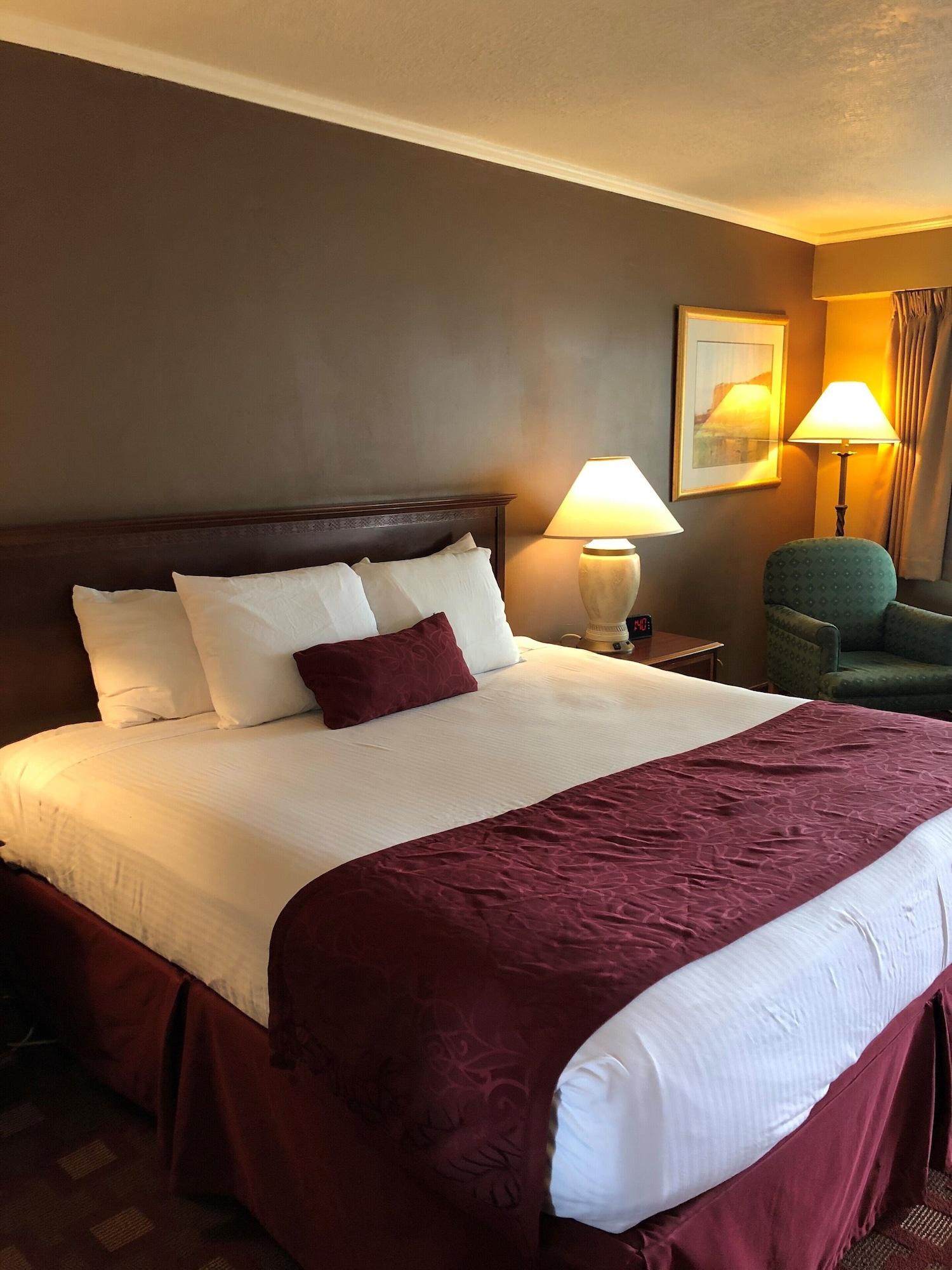 Days Inn & Suites By Wyndham Logan Buitenkant foto