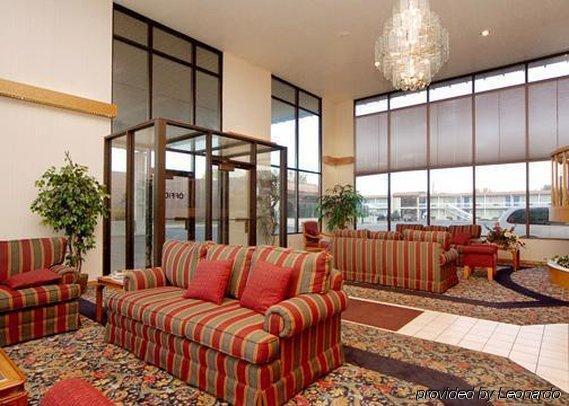 Days Inn & Suites By Wyndham Logan Interieur foto